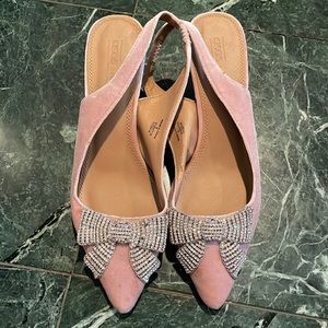 Pink Velvet Bow Slingback Heels! 🎀